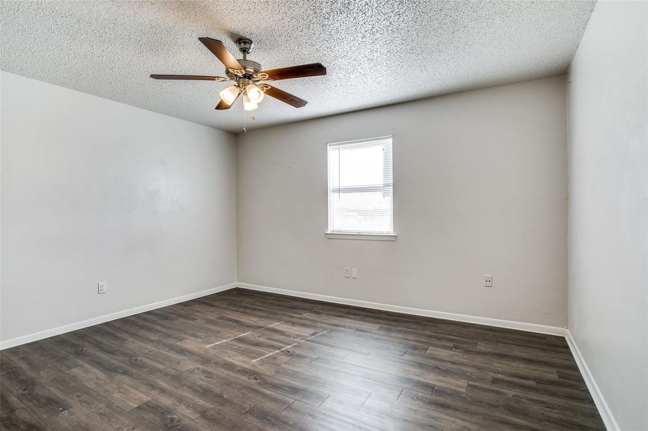 105 Peach St #A - Photo 6 of 12
