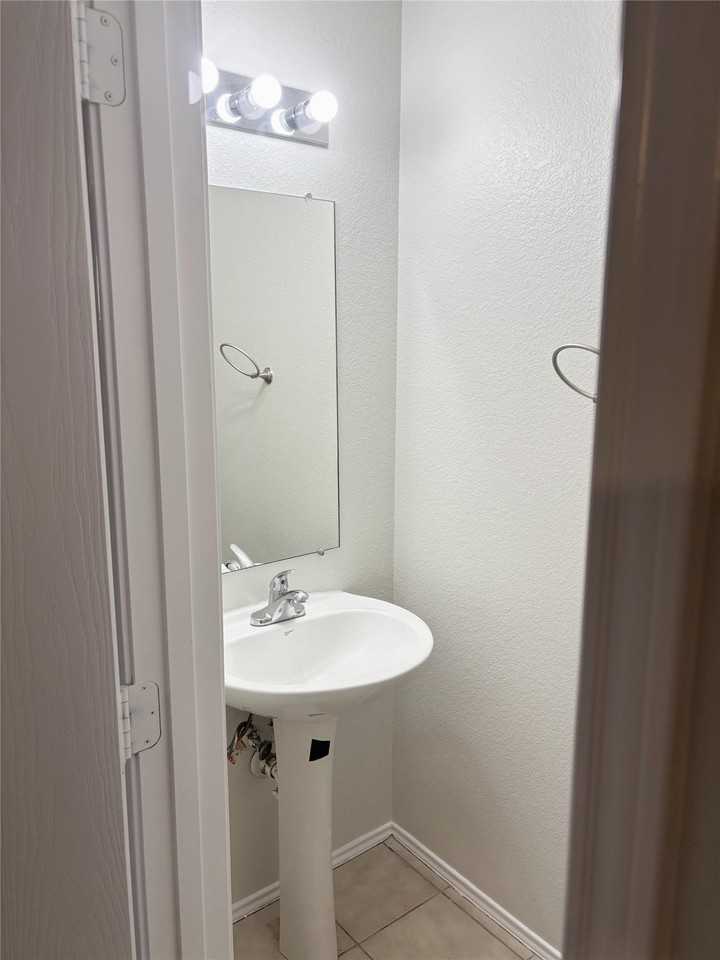 2521 Brinlee Branch Ln - Photo 6 of 21