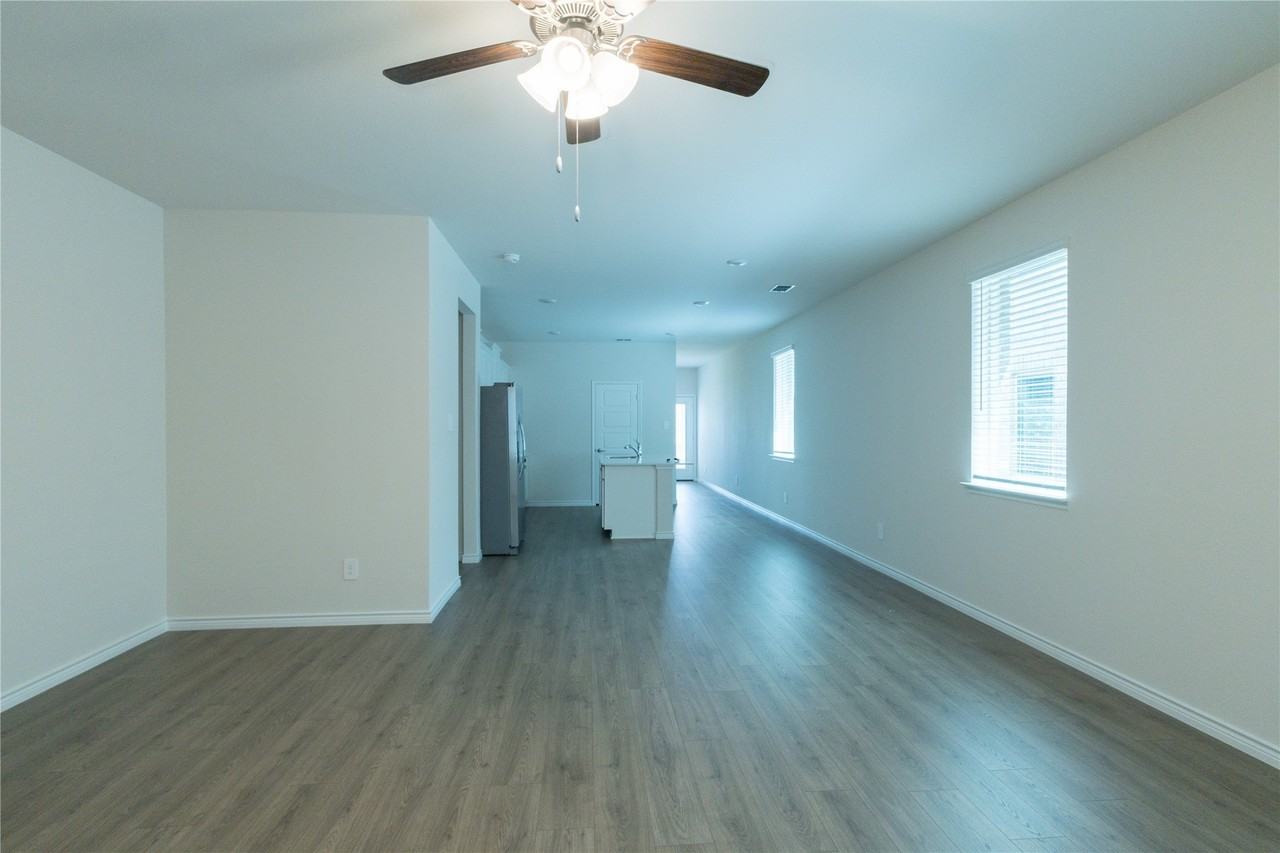2617 Lewisville Rd - Photo 2 of 11