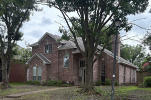 featured image of 8902 Bayshore Ln