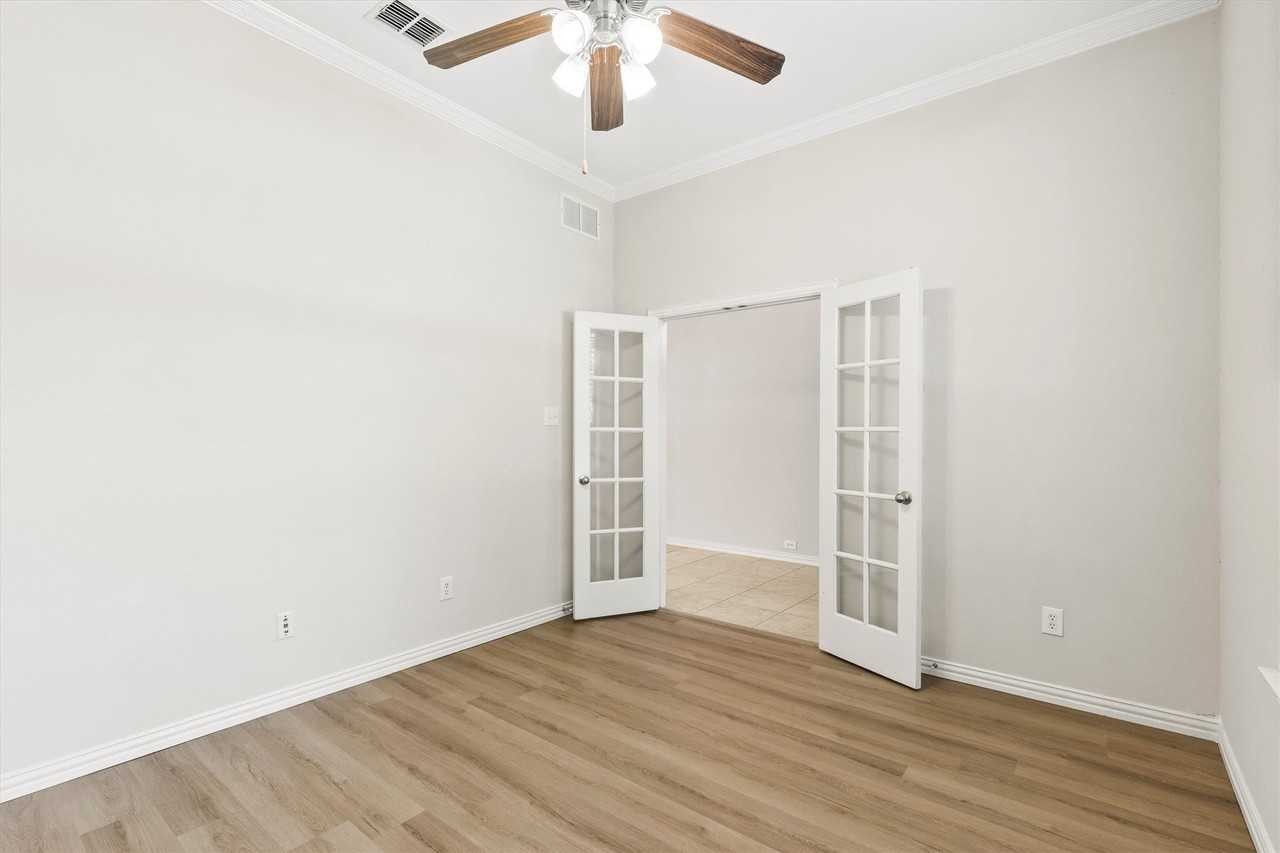 3102 Clearfork Trl - Photo 4 of 29