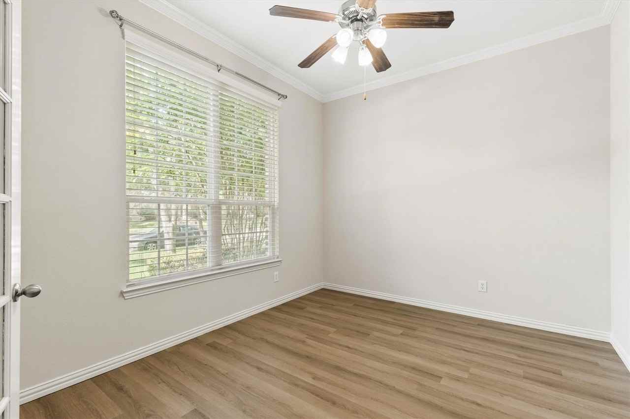 3102 Clearfork Trl - Photo 5 of 29