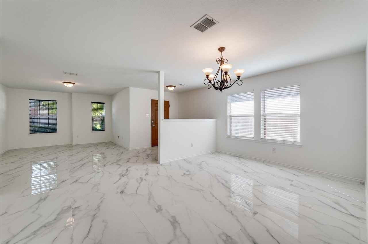 12841 Serenity Dr - Photo 7 of 26