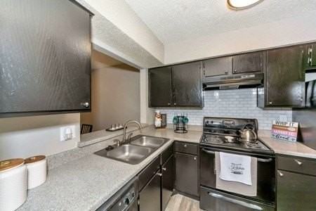500 E Loop 820 #1505 - Photo 3 of 11