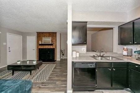 500 E Loop 820 #1505 - Photo 5 of 11