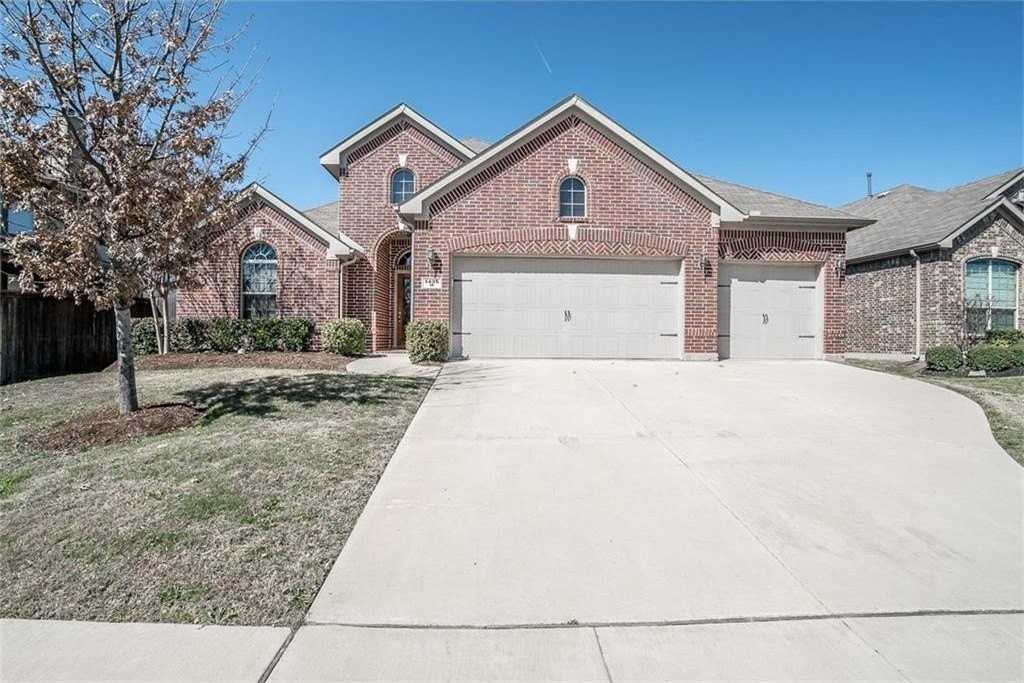 1405 Nightingale Dr
