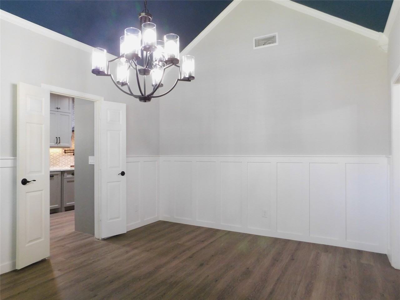 3105 Old North Rd - Photo 5 of 40