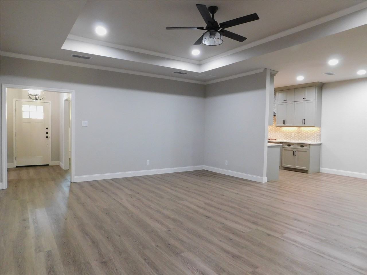 3105 Old North Rd - Photo 6 of 40