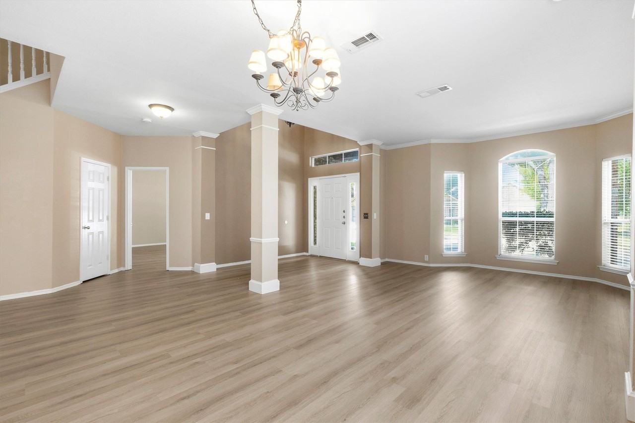 11650 Cape Royal Ln - Photo 2 of 29