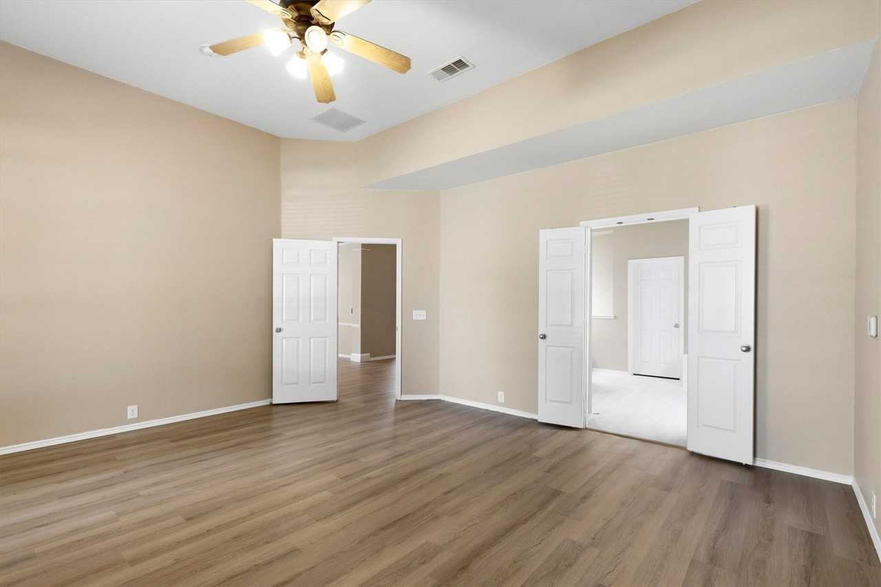 11650 Cape Royal Ln - Photo 5 of 29