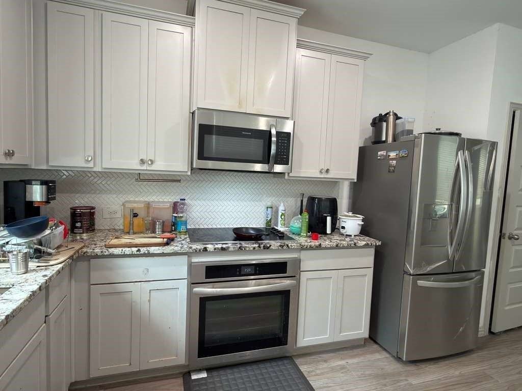 1106 Bowie Dr - Photo 4 of 8