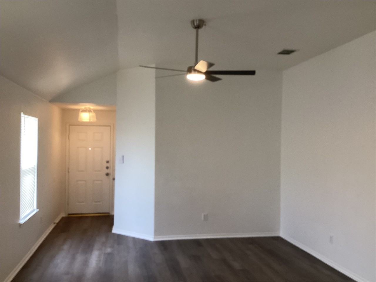 11900 Porcupine Dr - Photo 5 of 23