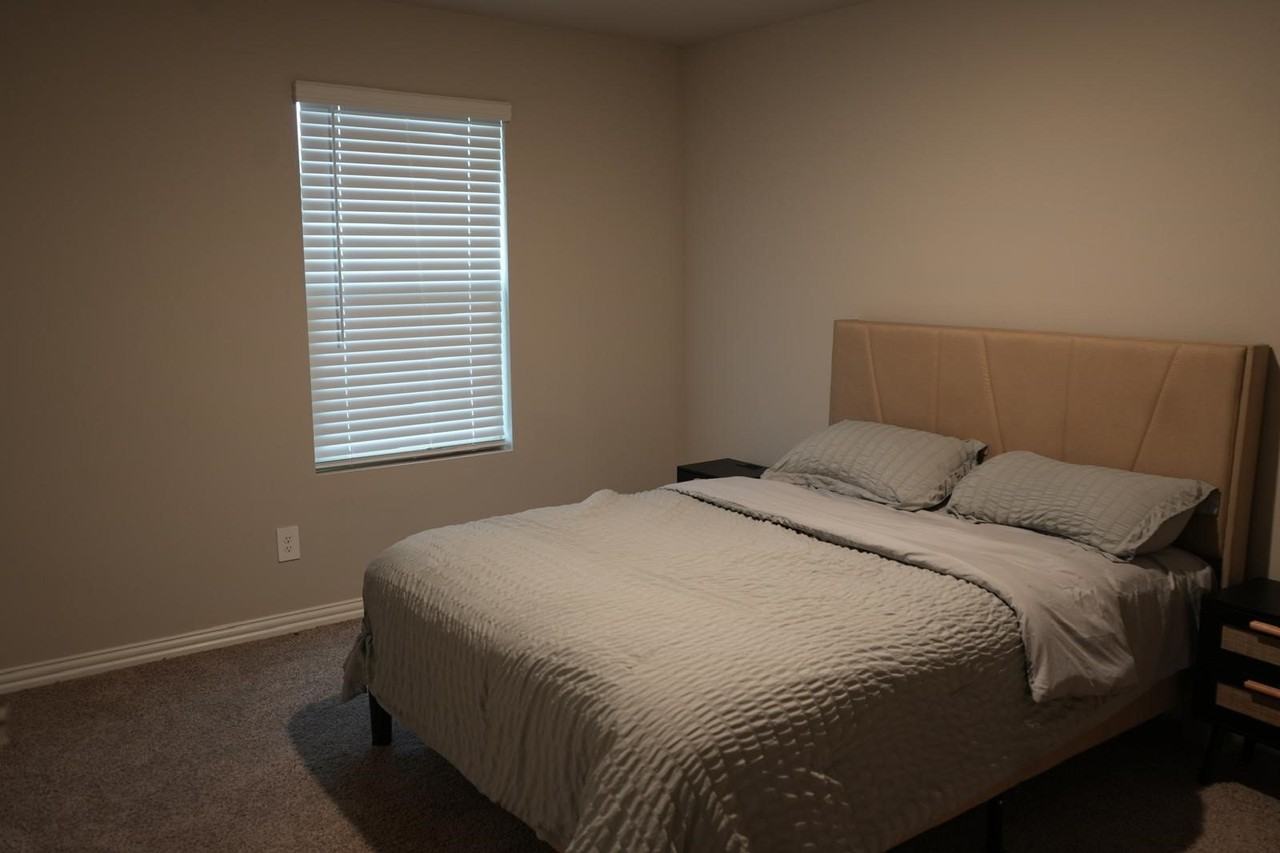 5212 Bonanza Dr - Photo 4 of 10