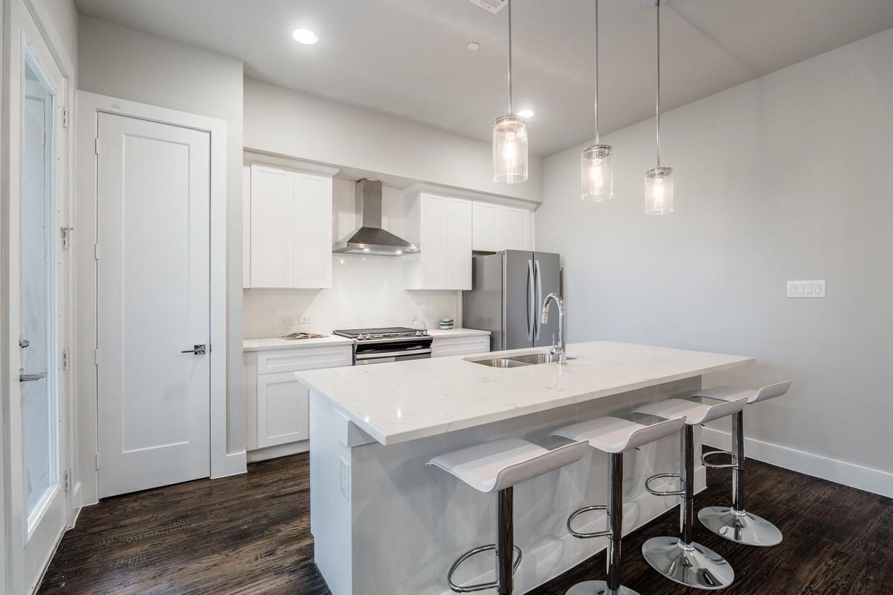 770 N Plano Rd #303 - Photo 5 of 26