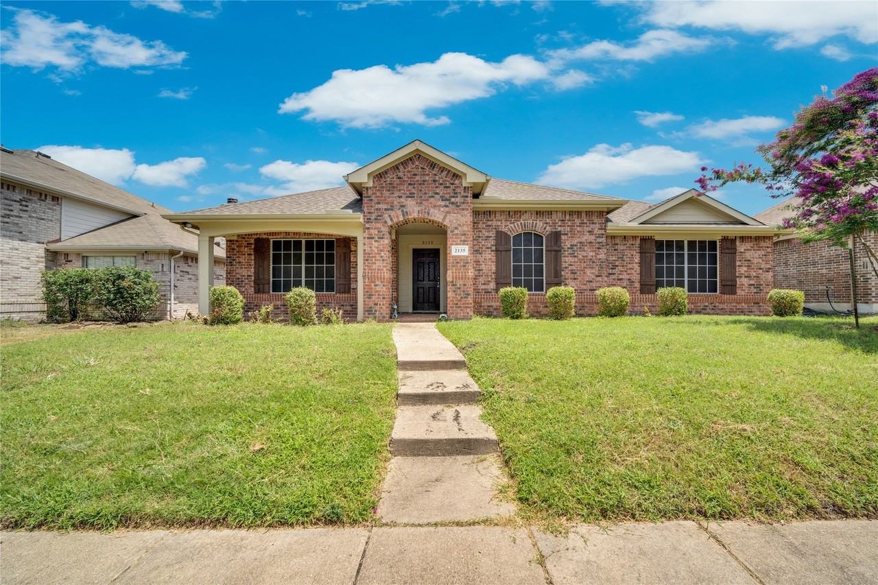 2135 Fair Weather Dr