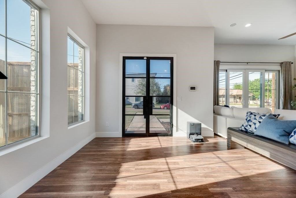 1802 Pueblo St - Photo 6 of 40