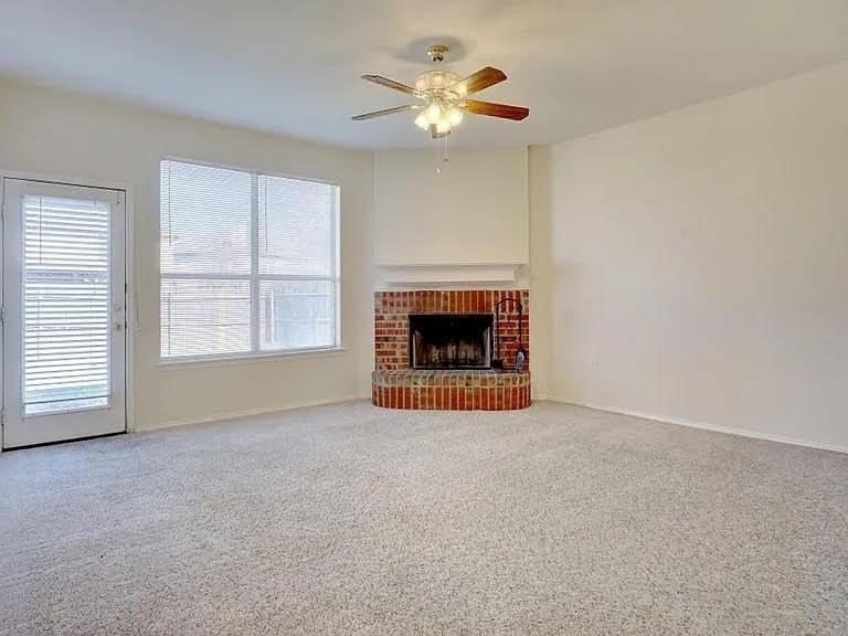 3621 Desert Mesa Rd - Photo 4 of 12