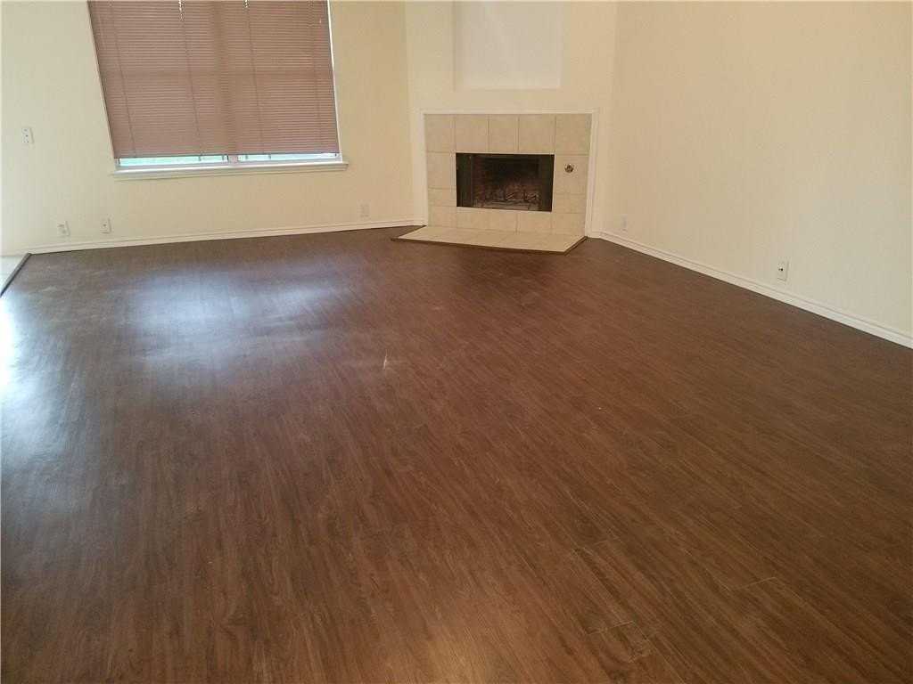 307 Waterford Dr - Photo 2 of 21