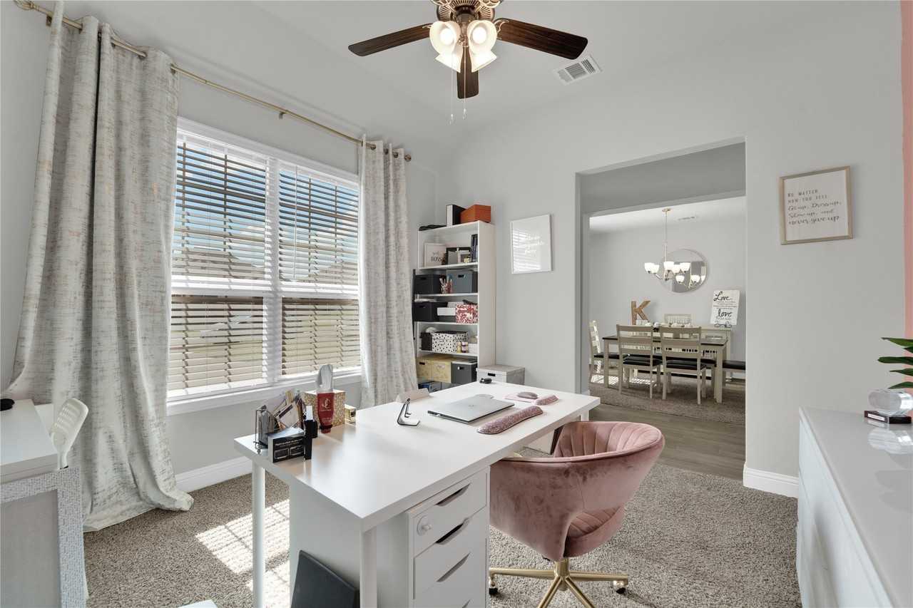 10619 Cherry Tree Way - Photo 2 of 26