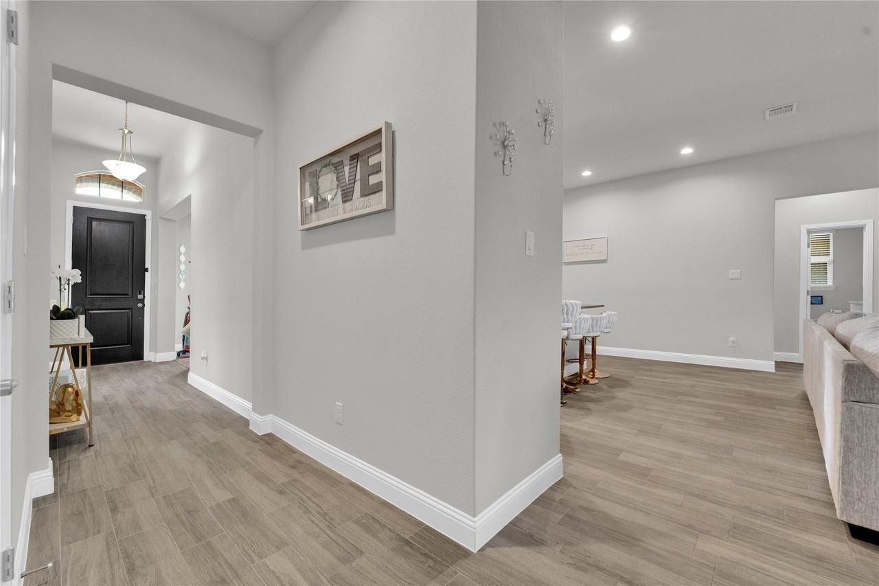 10619 Cherry Tree Way - Photo 6 of 26