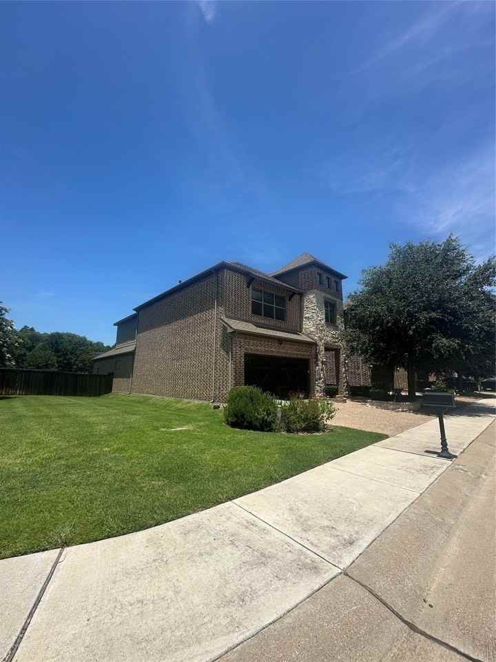 3809 N Brookridge Ct - Photo 2 of 39