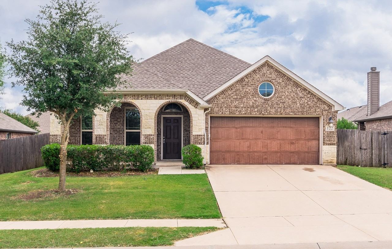 122 Eagle Feather Dr