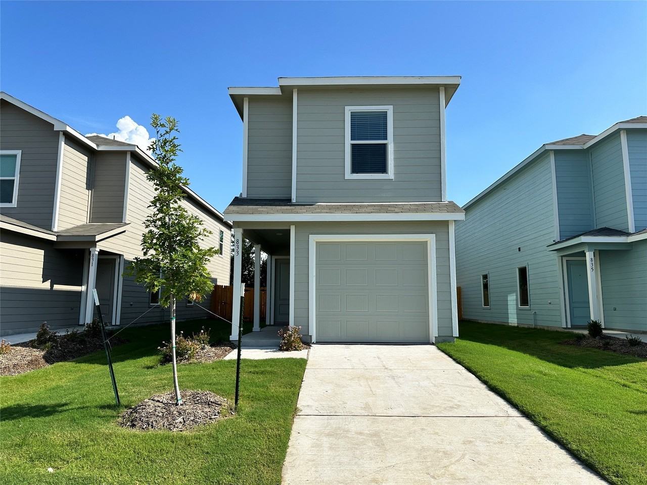 833 Sandhill Crane Ln