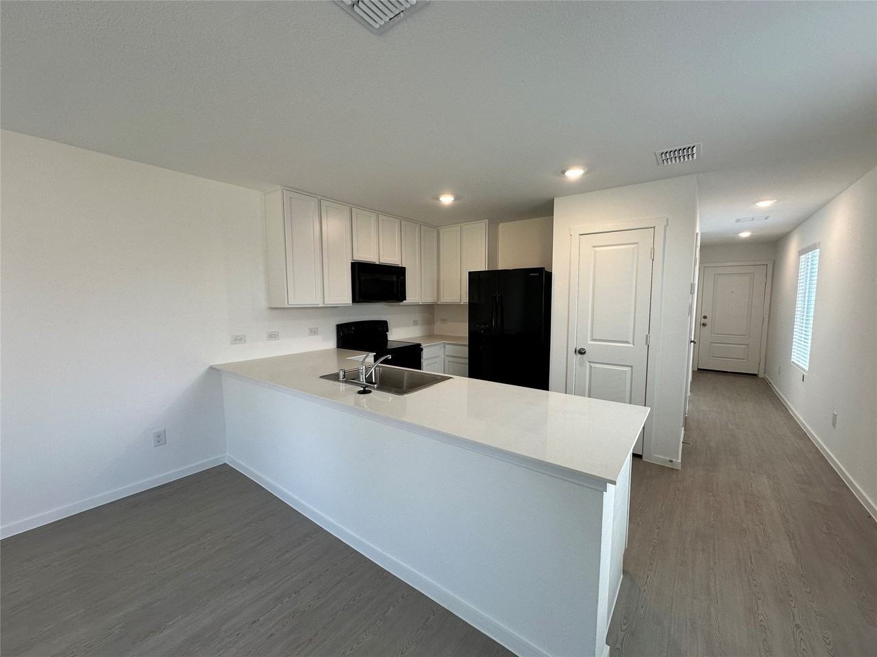 833 Sandhill Crane Ln - Photo 6 of 16