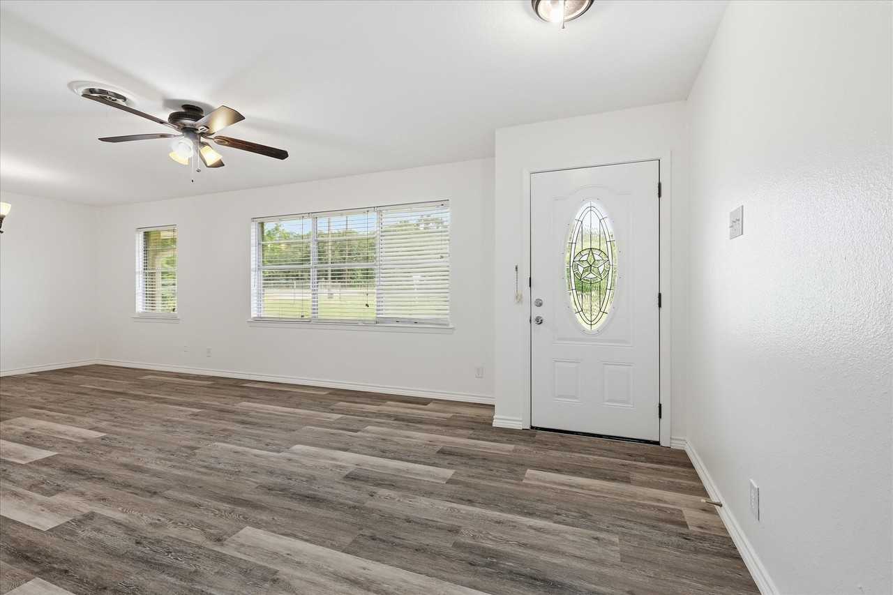235 Fm 407 W - Photo 2 of 26
