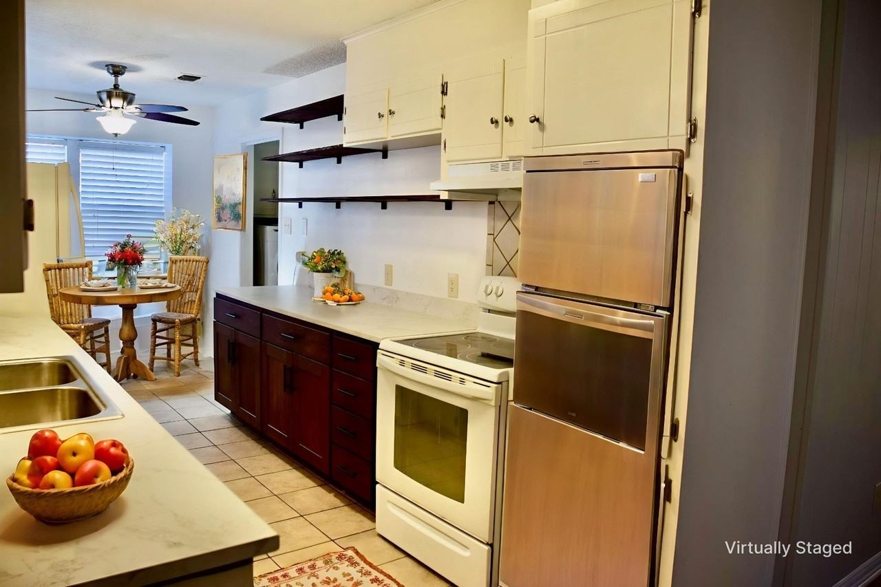 2808 Bent Tree Ln - Photo 6 of 12
