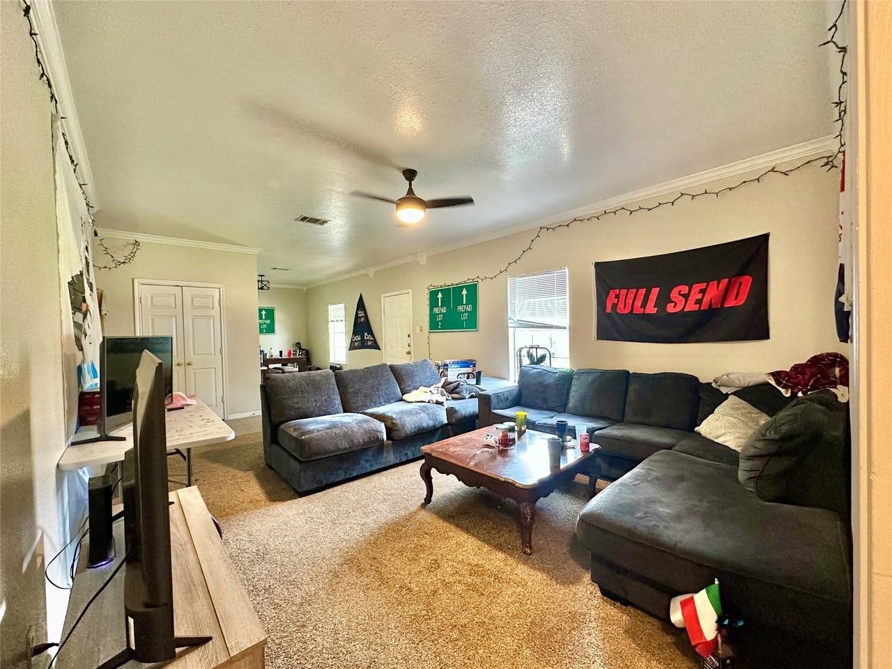 1231 Wood Ave #D - Photo 2 of 17