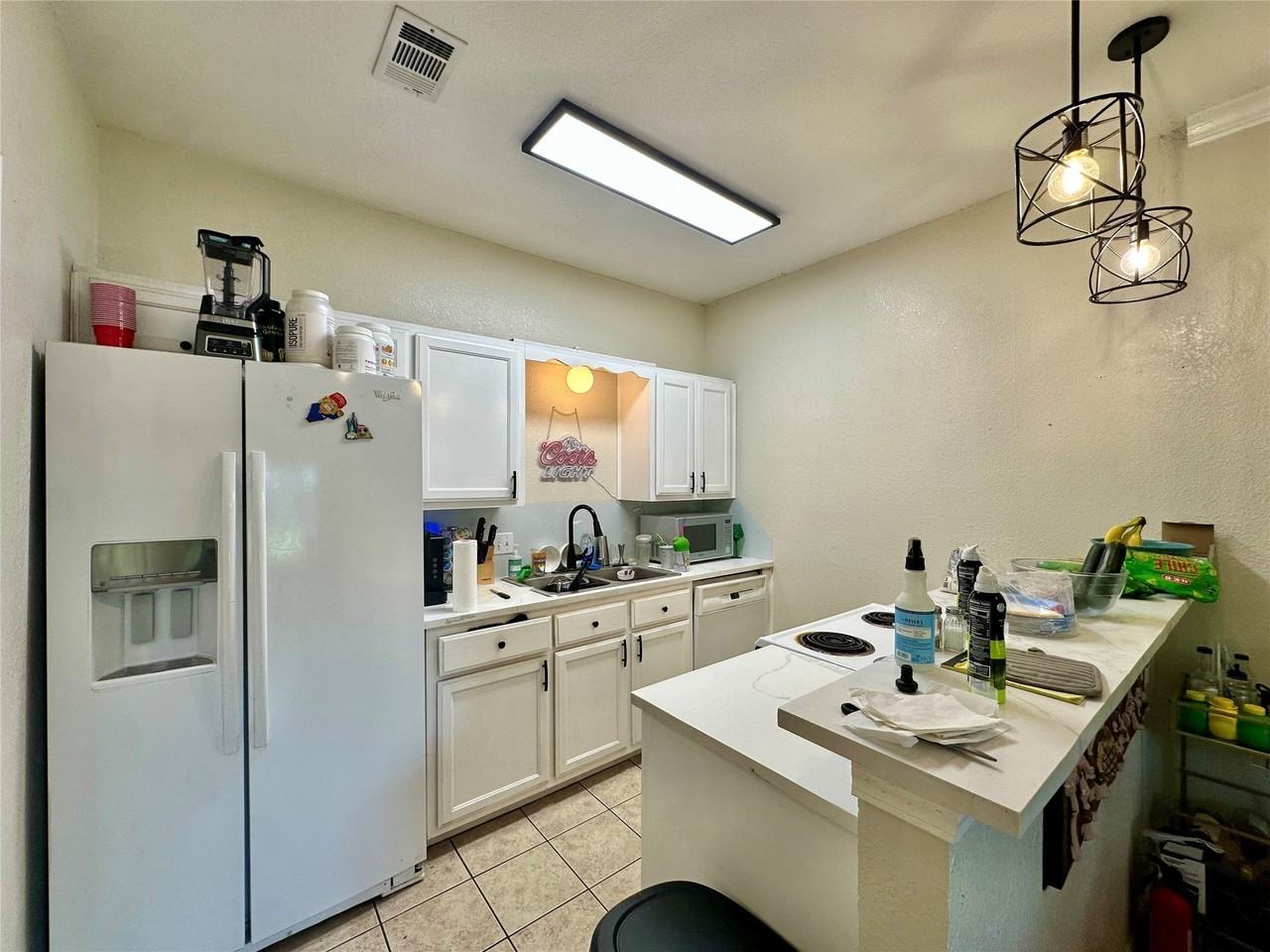 1231 Wood Ave #D - Photo 5 of 17