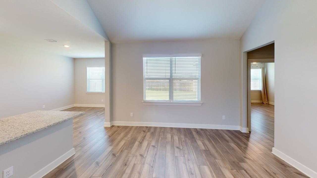 904 Emerson Dr - Photo 6 of 23