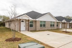 featured image of 603 Casa Linda St #B