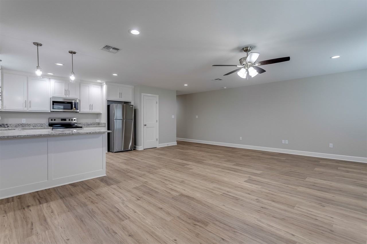 603 Casa Linda St #B - Photo 7 of 31