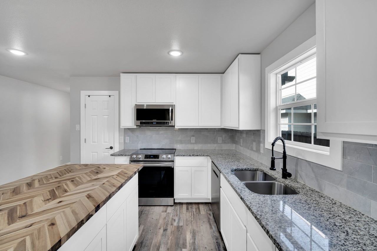 113 Frierson St - Photo 4 of 17