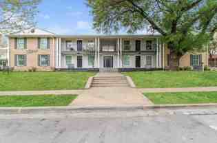 425 N Rosemont Ave #110 - Photo 1 of 1