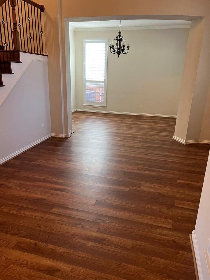 3020 Dove Creek Ln - Photo 3 of 12