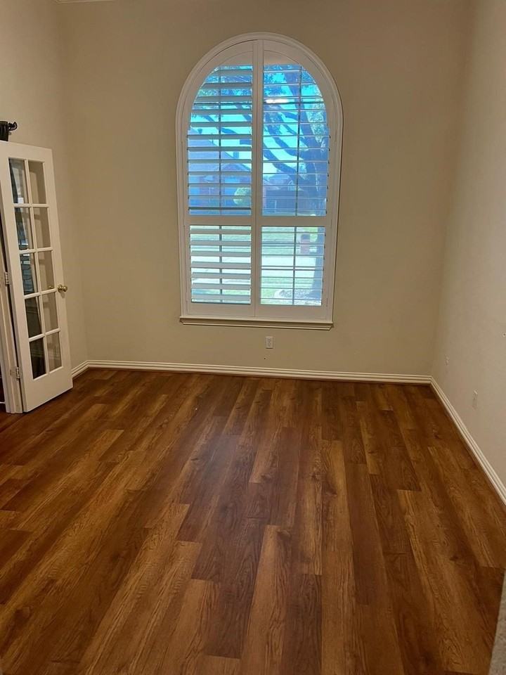 3020 Dove Creek Ln - Photo 4 of 12