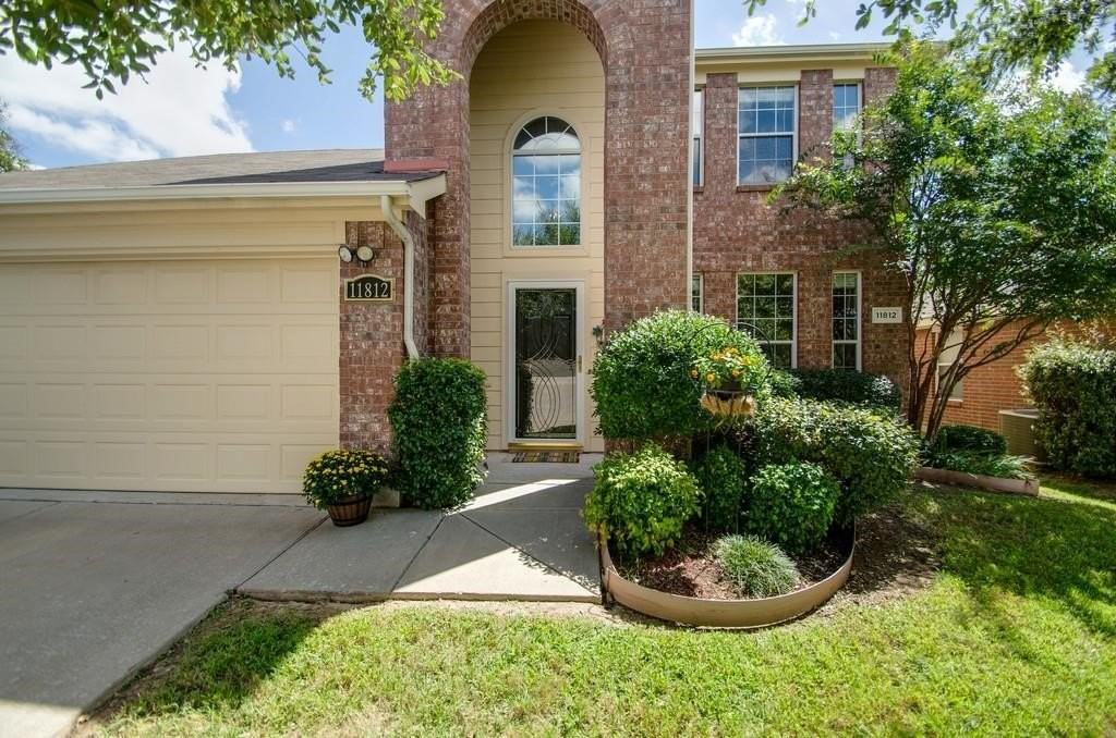 11812 Wispwillow Dr - Photo 2 of 30