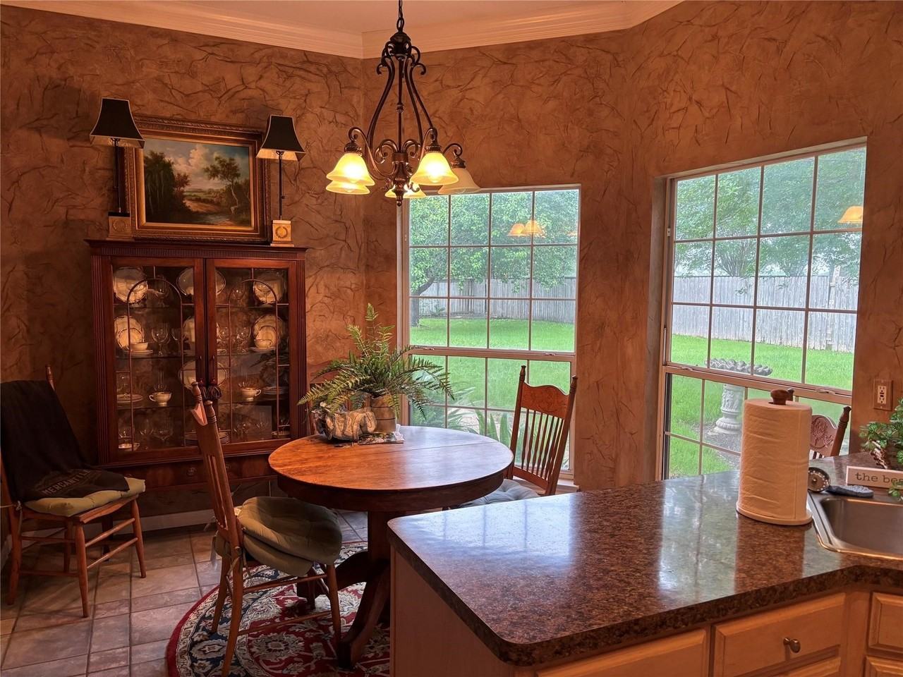 1200 Western Ridge Dr - Photo 6 of 10