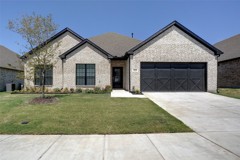 219 Community Dr - Photo 1 of 1