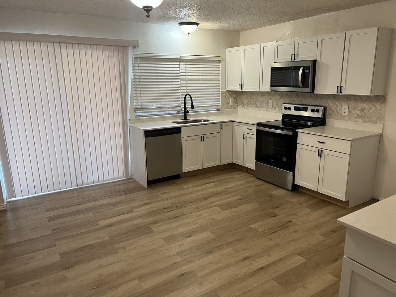 2830 Fern Glen Dr - Photo 6 of 22