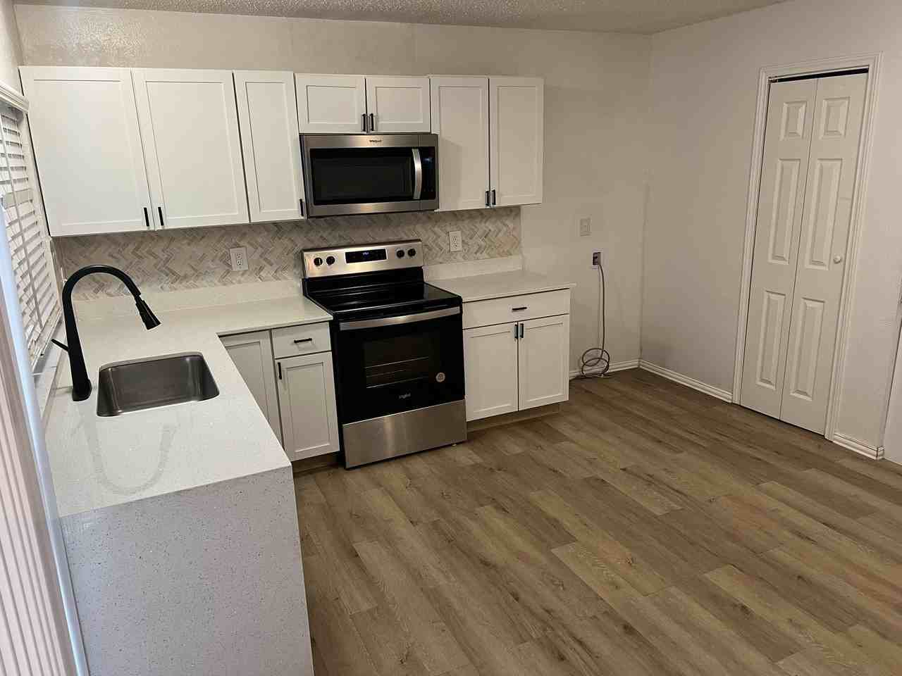 2830 Fern Glen Dr - Photo 7 of 22