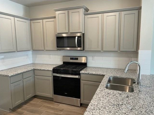 3714 Malibu Dr - Photo 5 of 24