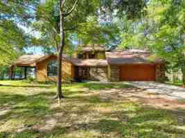 featured image of 1855 Glen Cove Dr