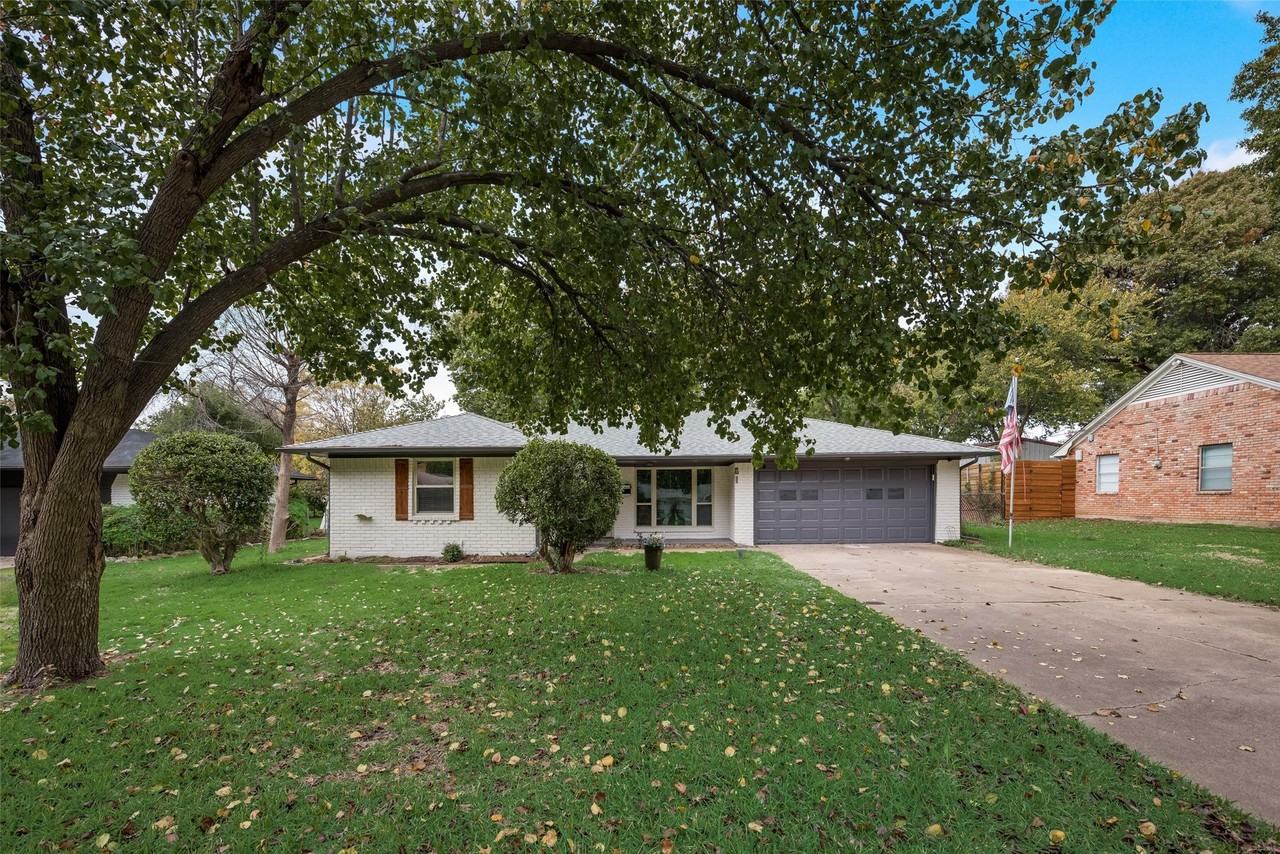 611 Ray Andra Dr - Photo 4 of 22