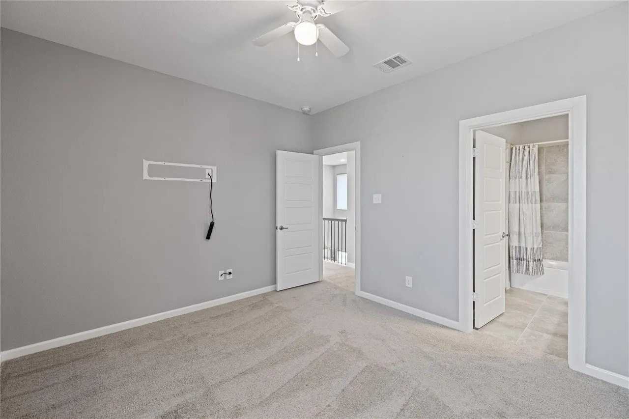 12405 Iveson Dr - Photo 6 of 18