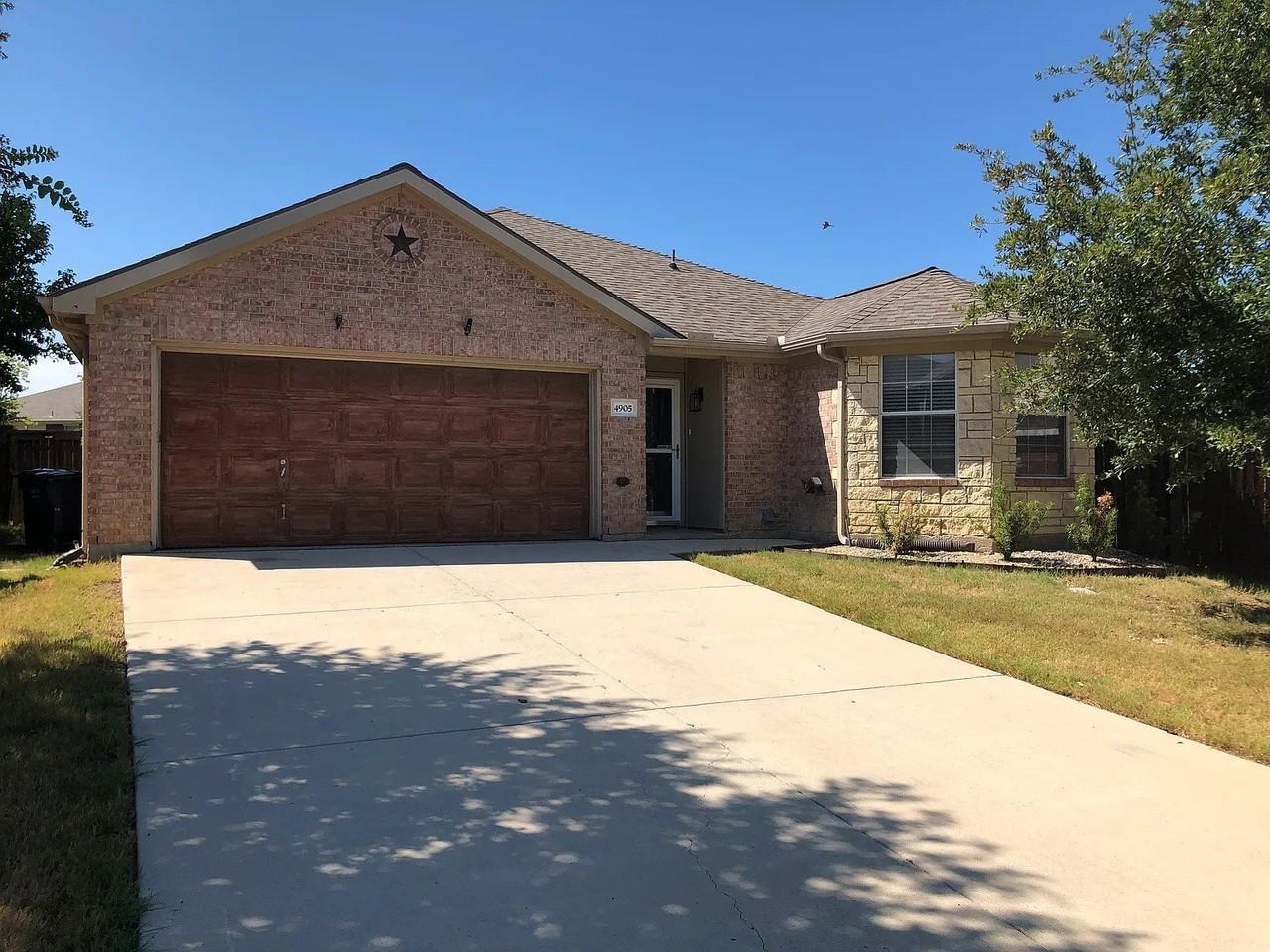4905 Spur Ridge Ct
