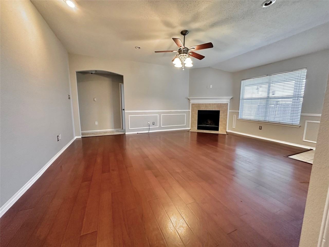 4905 Spur Ridge Ct - Photo 3 of 20